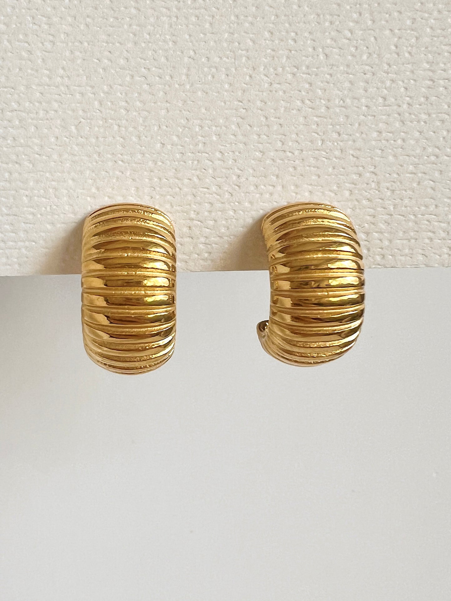 Olivia earrings