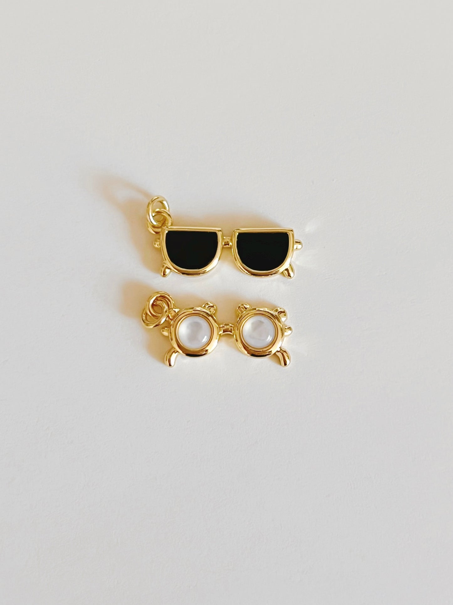 Sunnies Charms