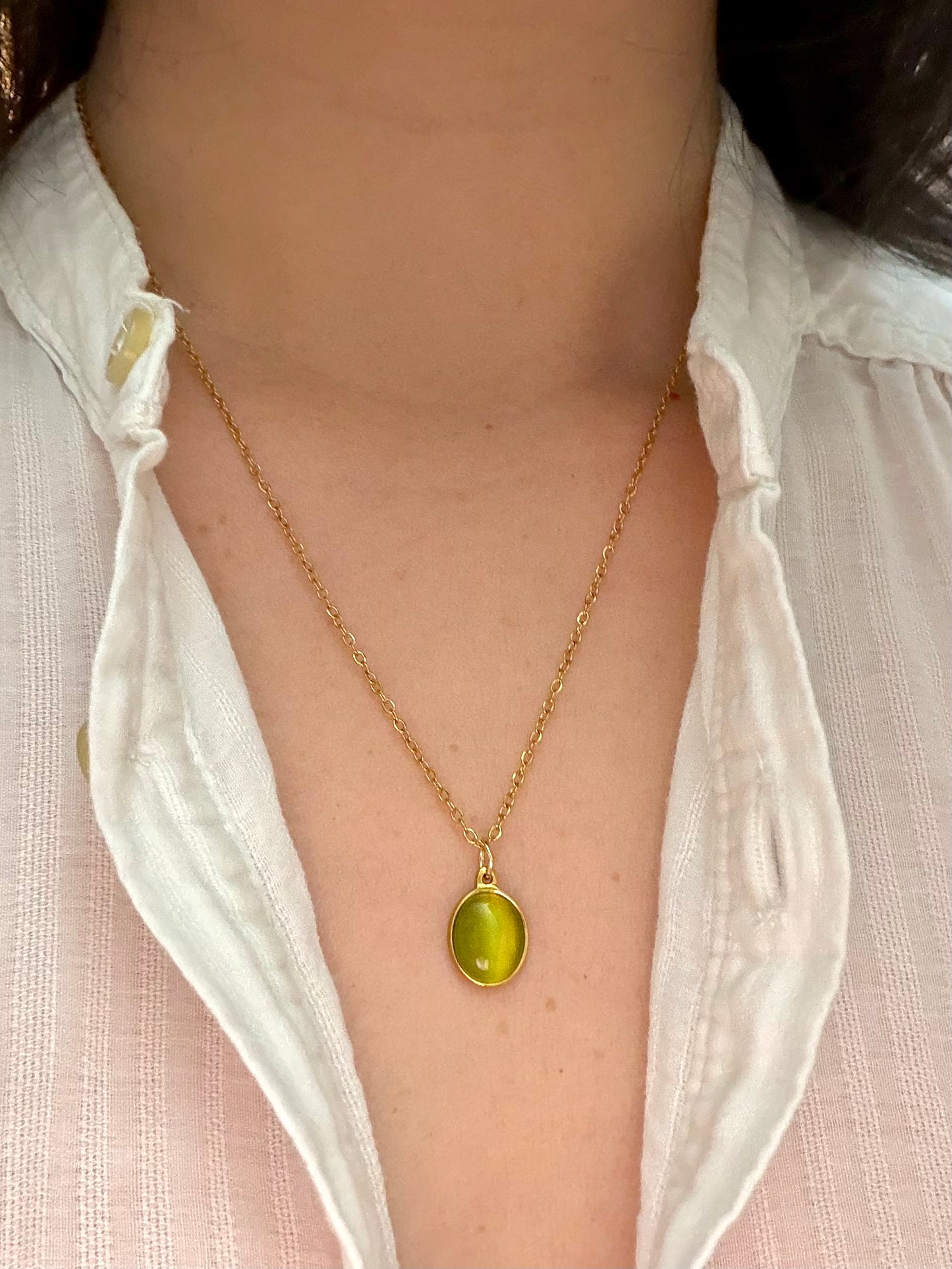 Oval drop Necklace
