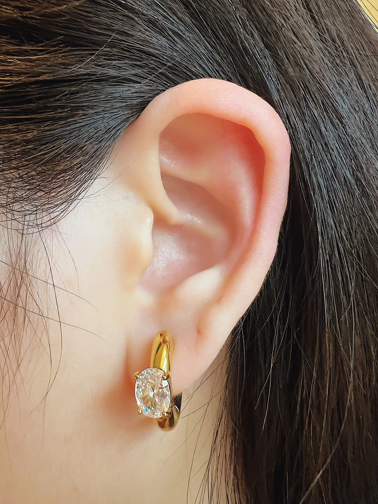 Oval Sparkle Chunky Huggies