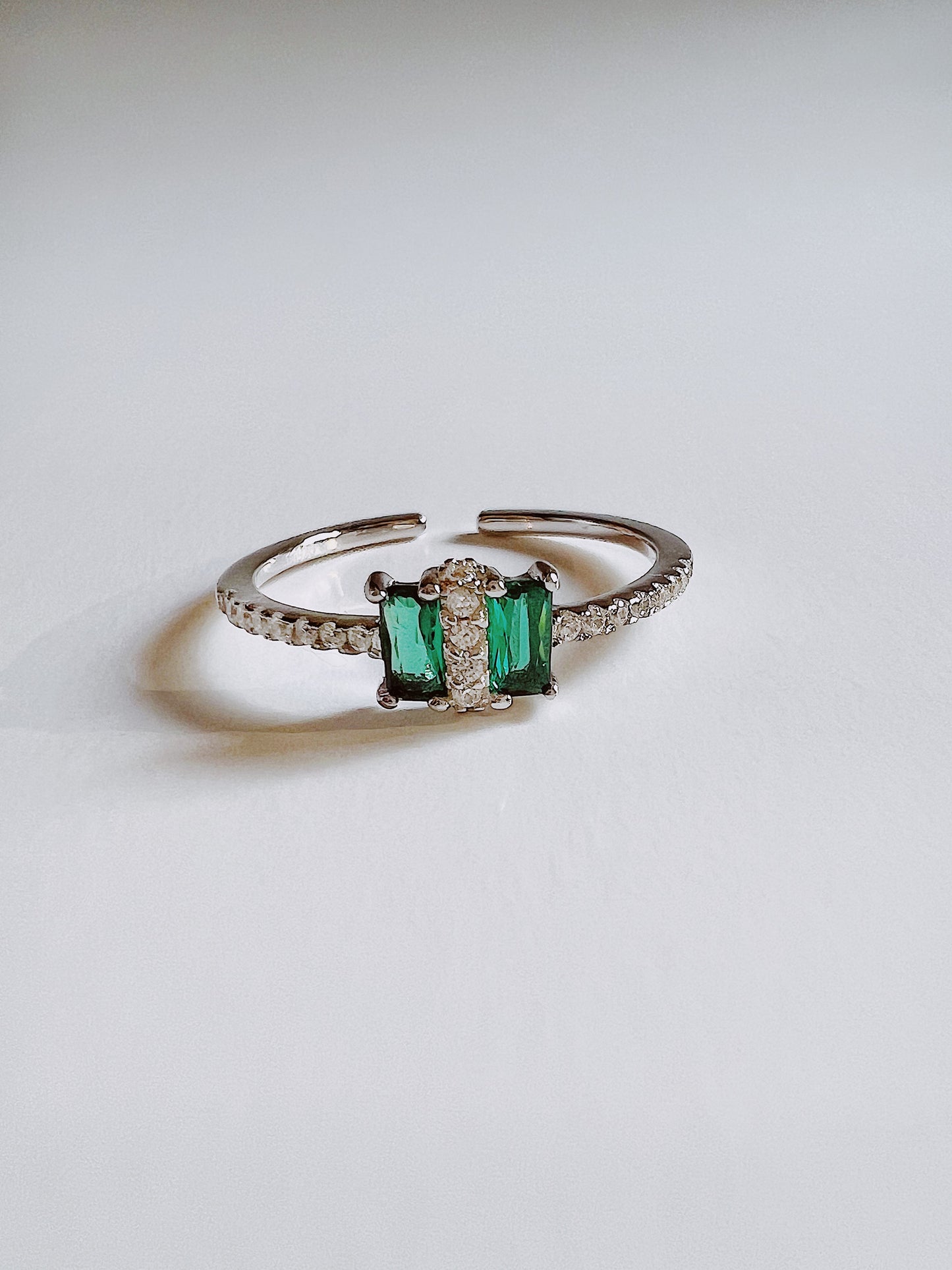 Jana Ring (925 Sterling Silver)