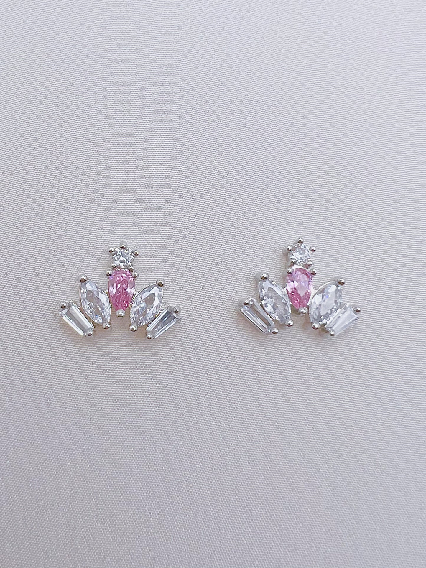 Lili Studs Earring - Paumi