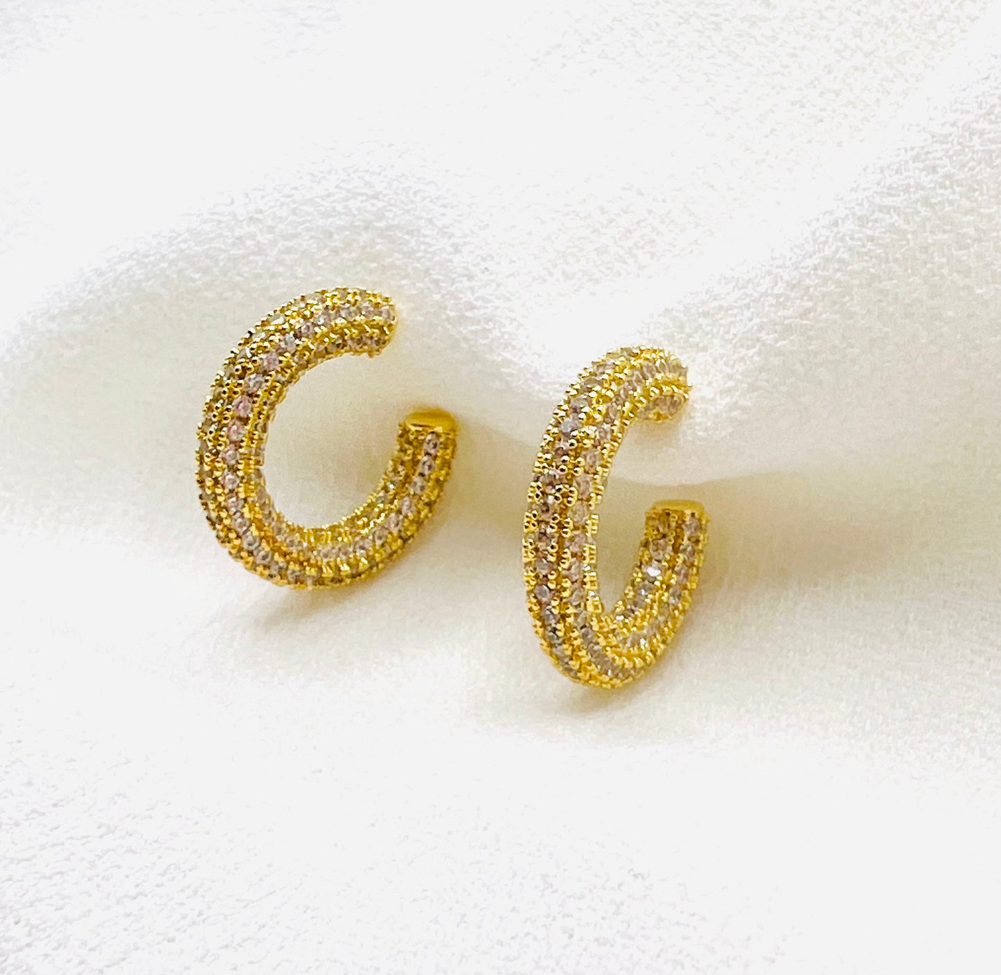 Cisne Hoop Earring - Paumi