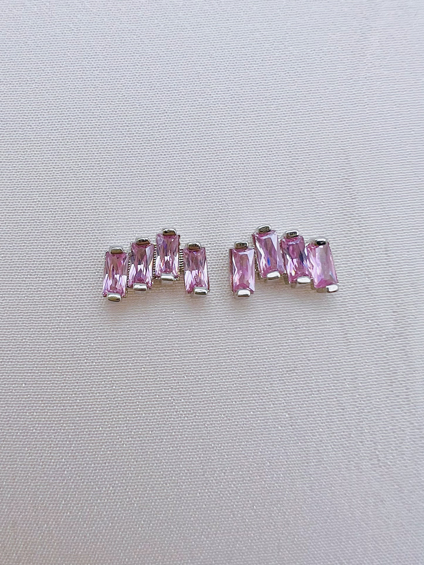 Sisi Studs Earrings - Paumi