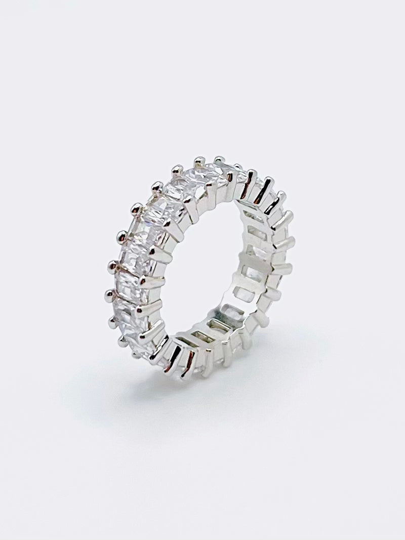 Ixora Ring - Paumi