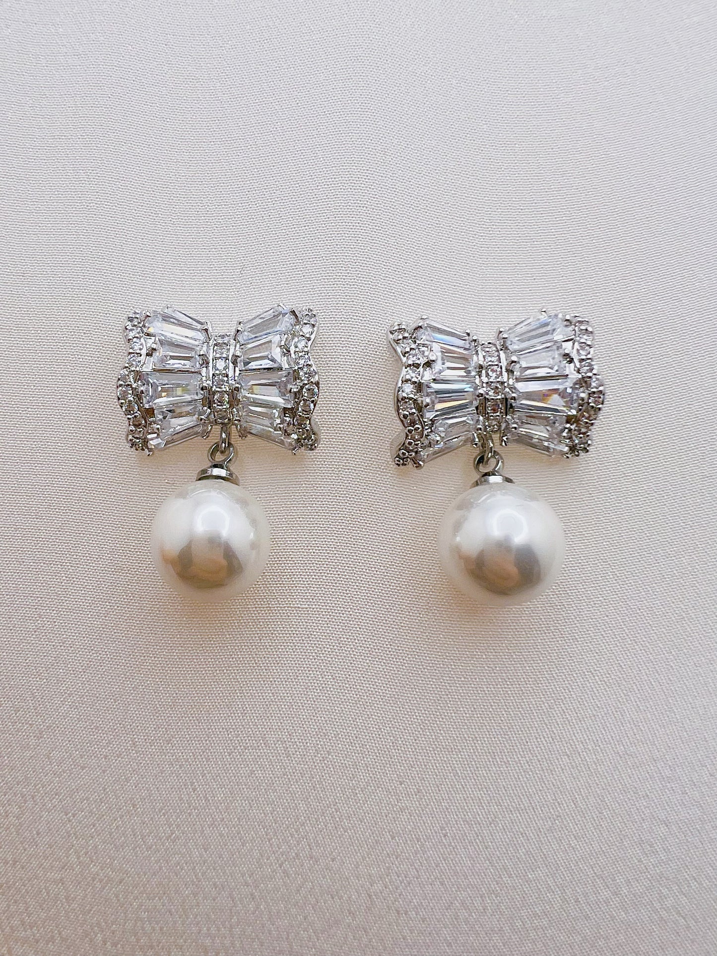 Nari Earrings - Paumi