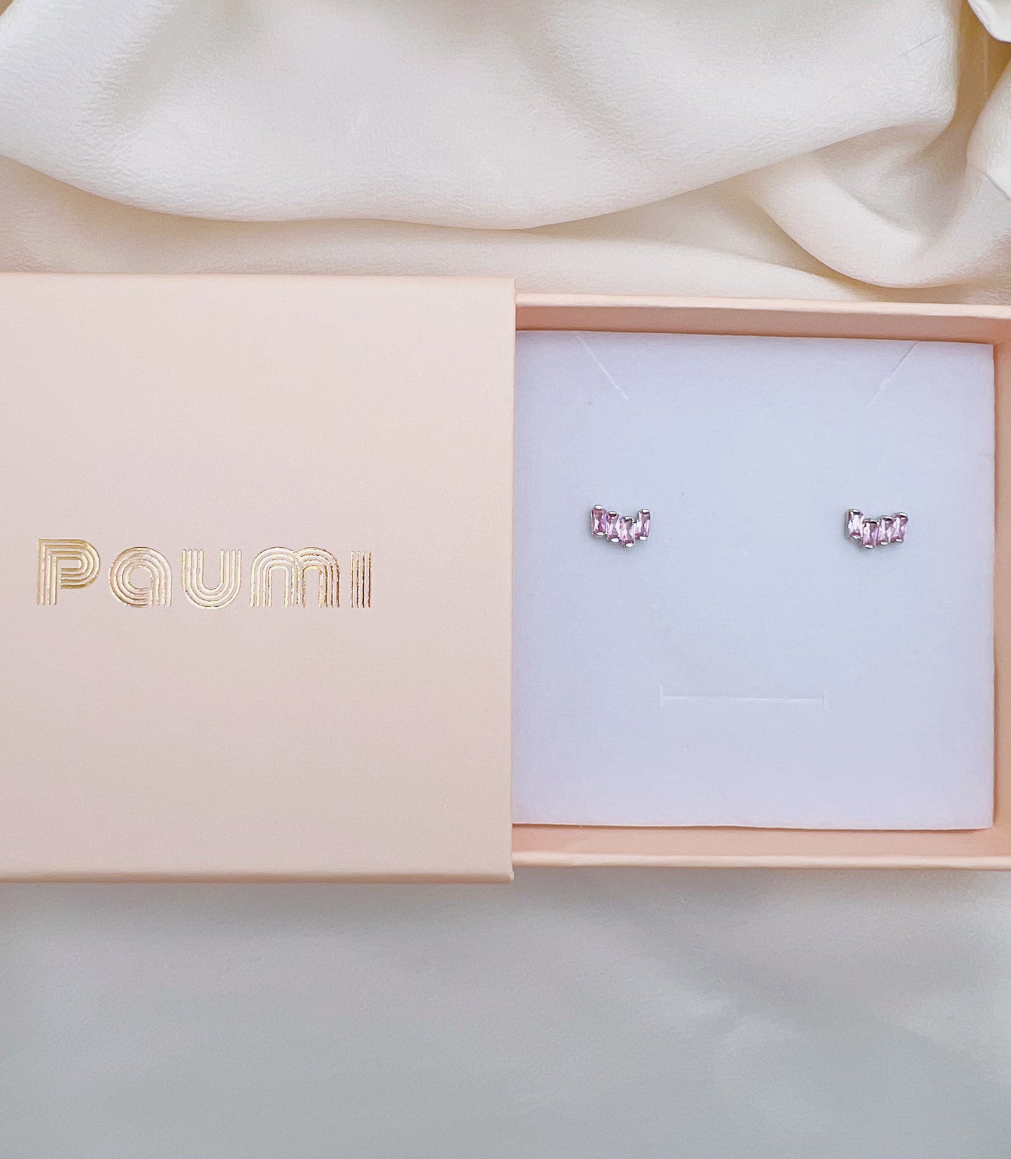 Sisi Studs Earrings - Paumi