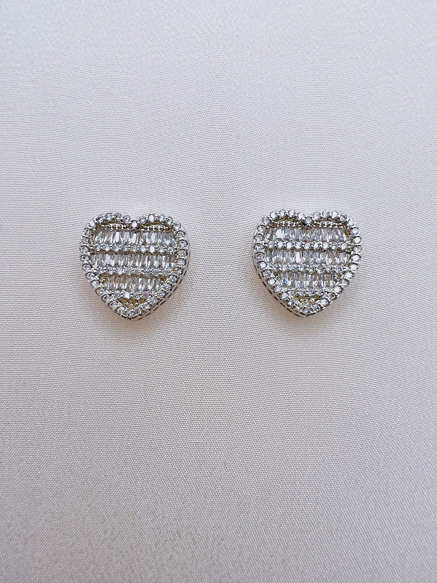 Herz Studs Earrings - Paumi