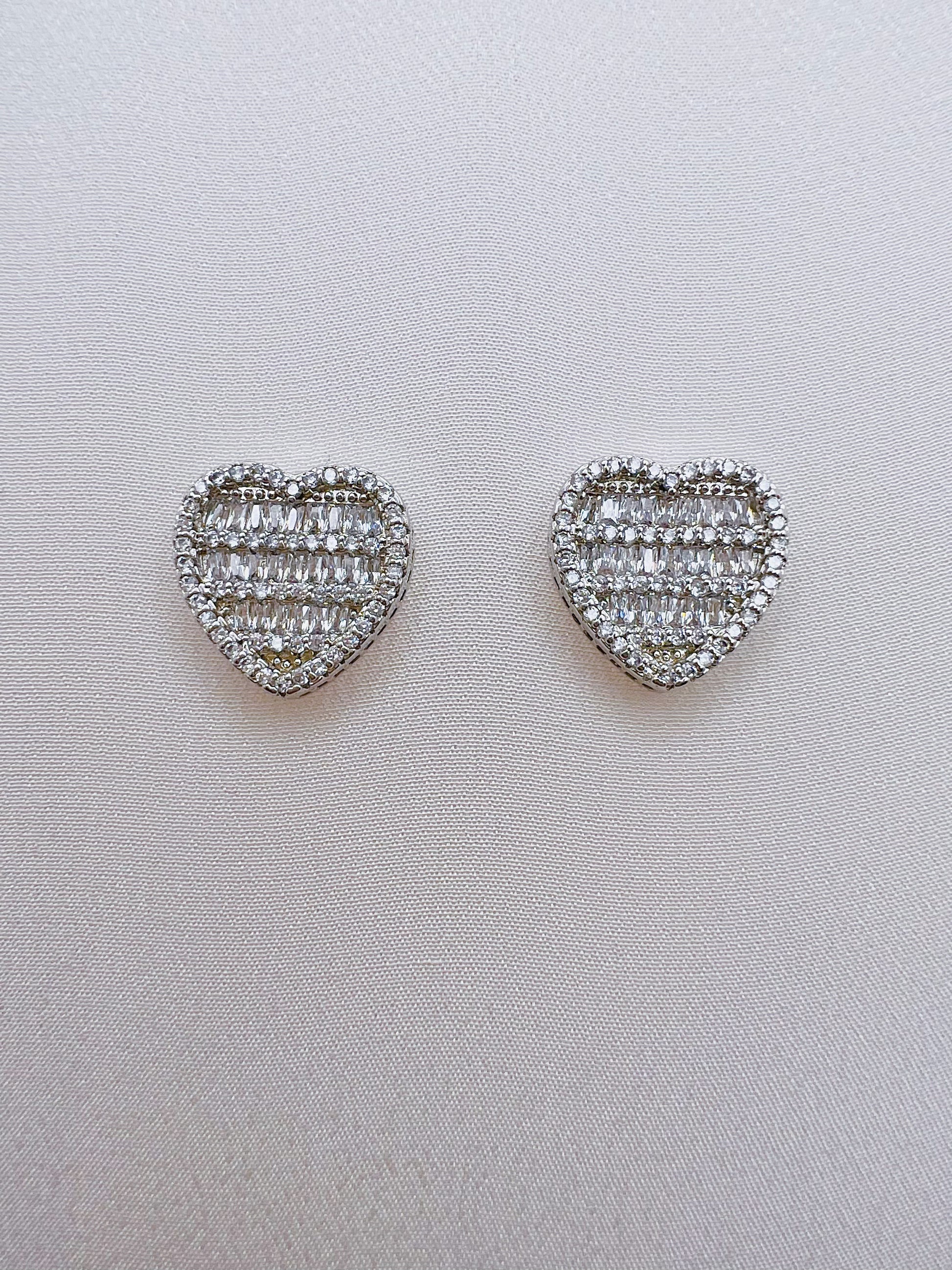 Herz Studs Earrings - Paumi