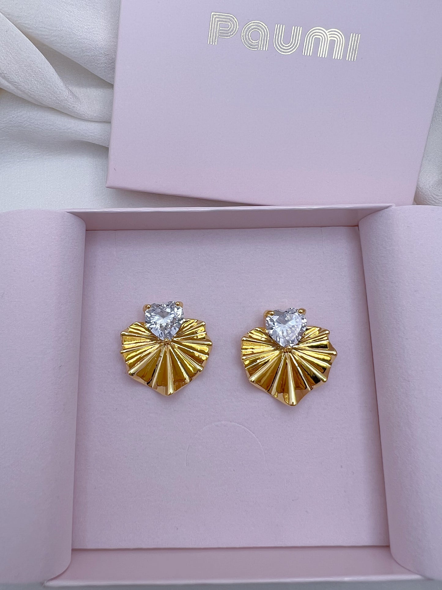 Folding Heart Studs Earrings - Paumi
