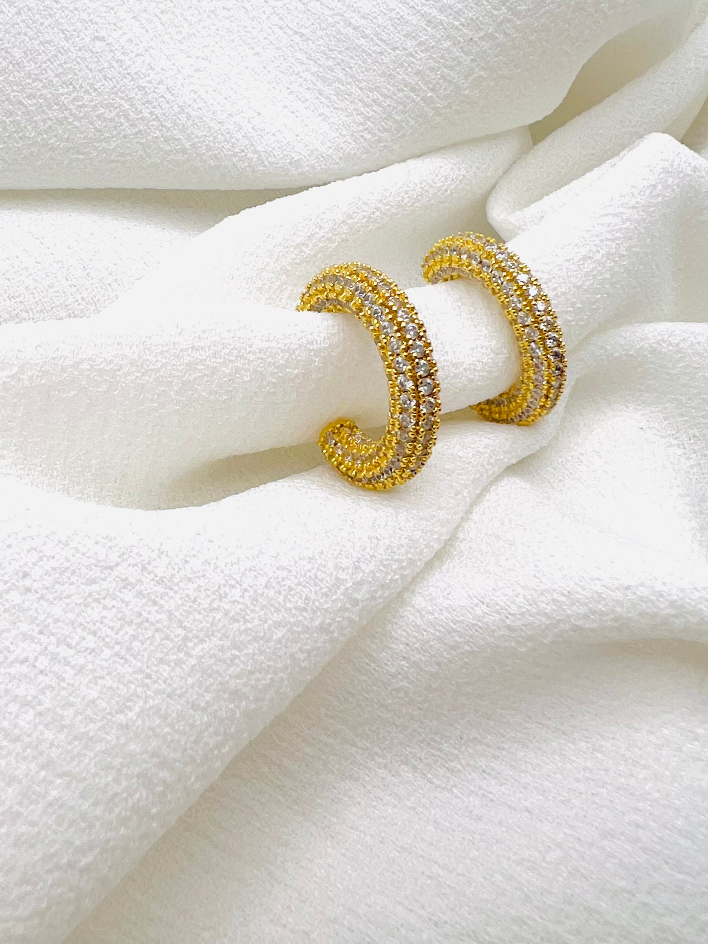 Cisne Hoop Earring - Paumi