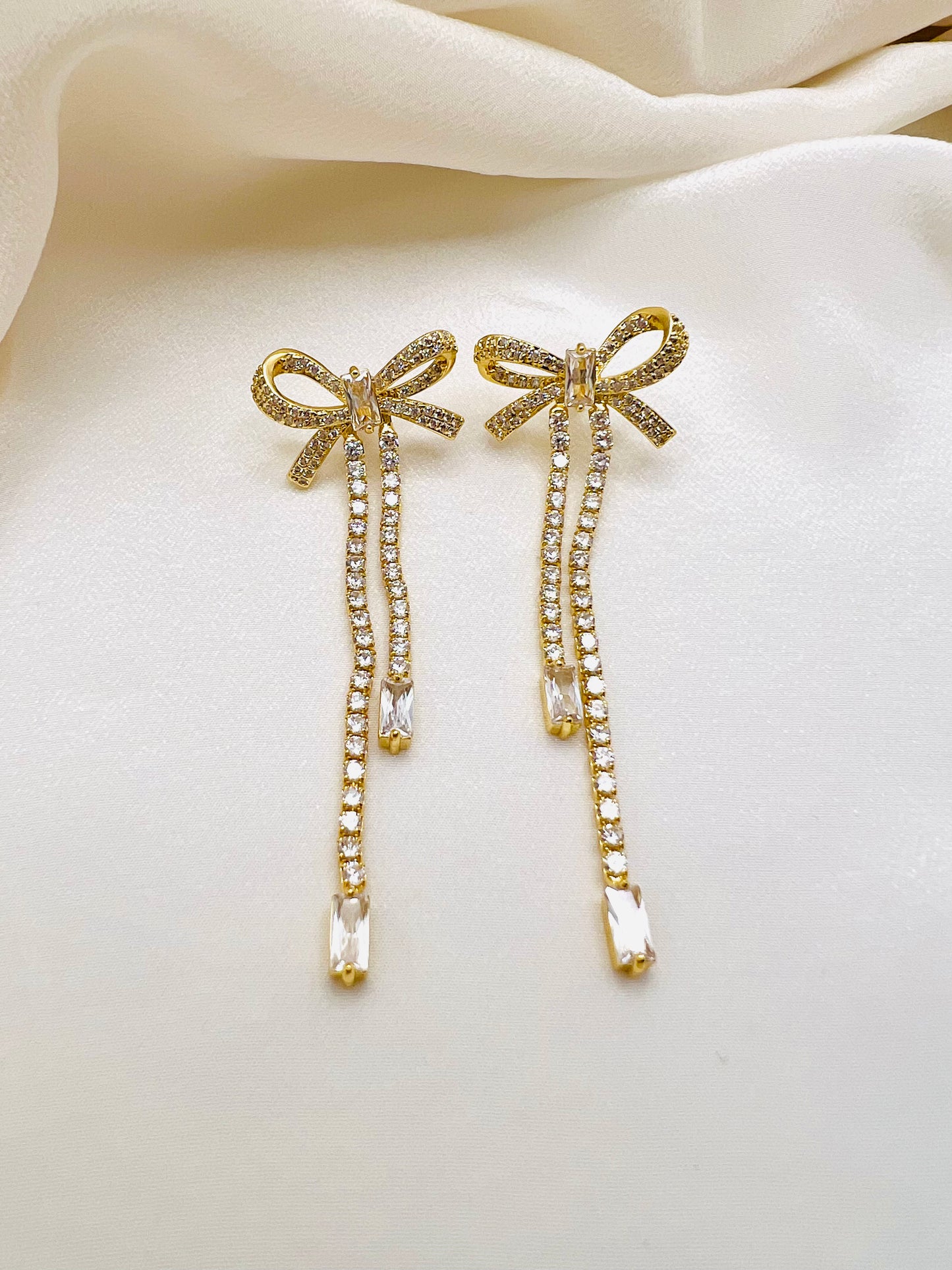 Muse Earrings - Paumi