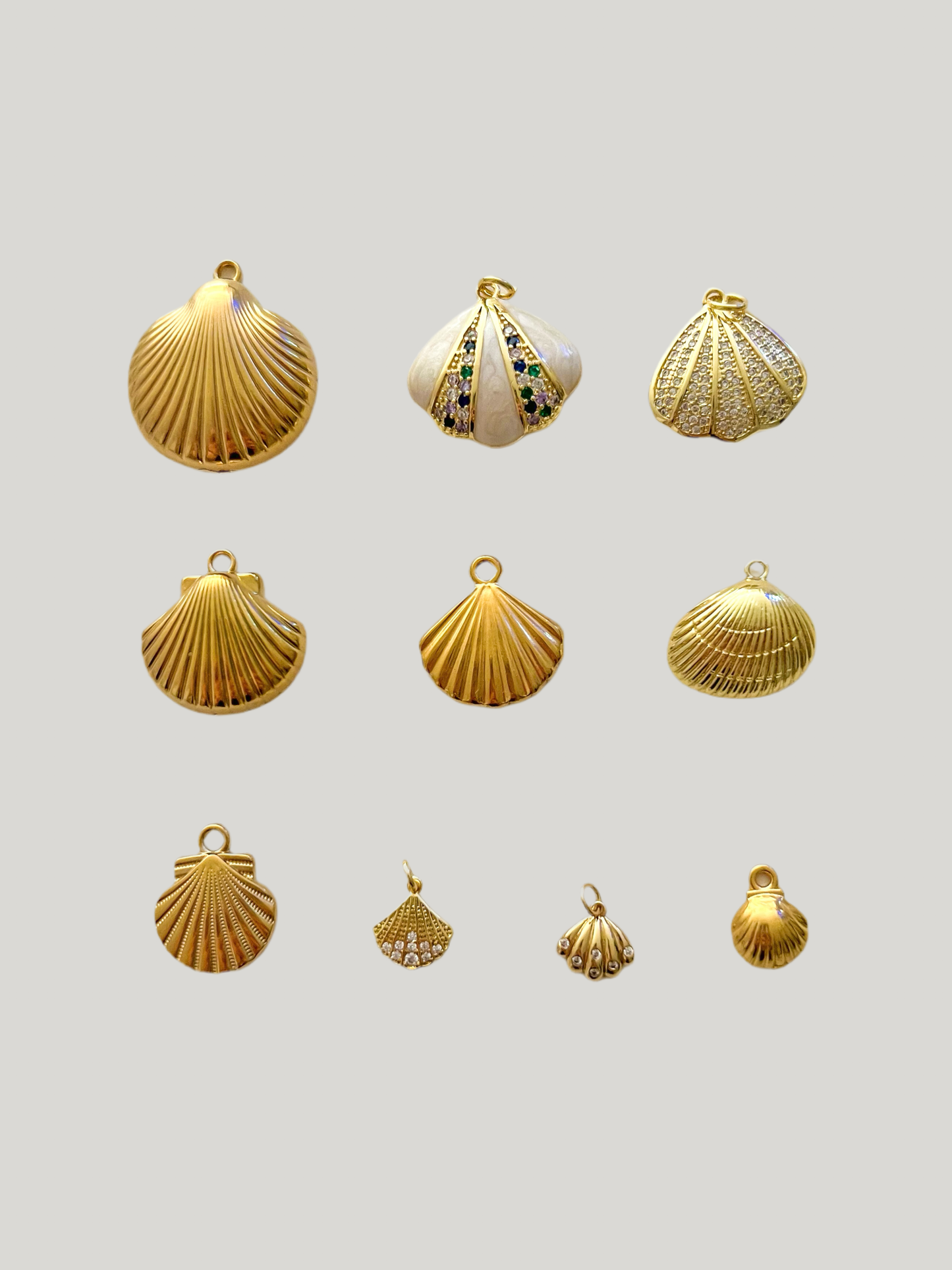 Sea life charms: shell