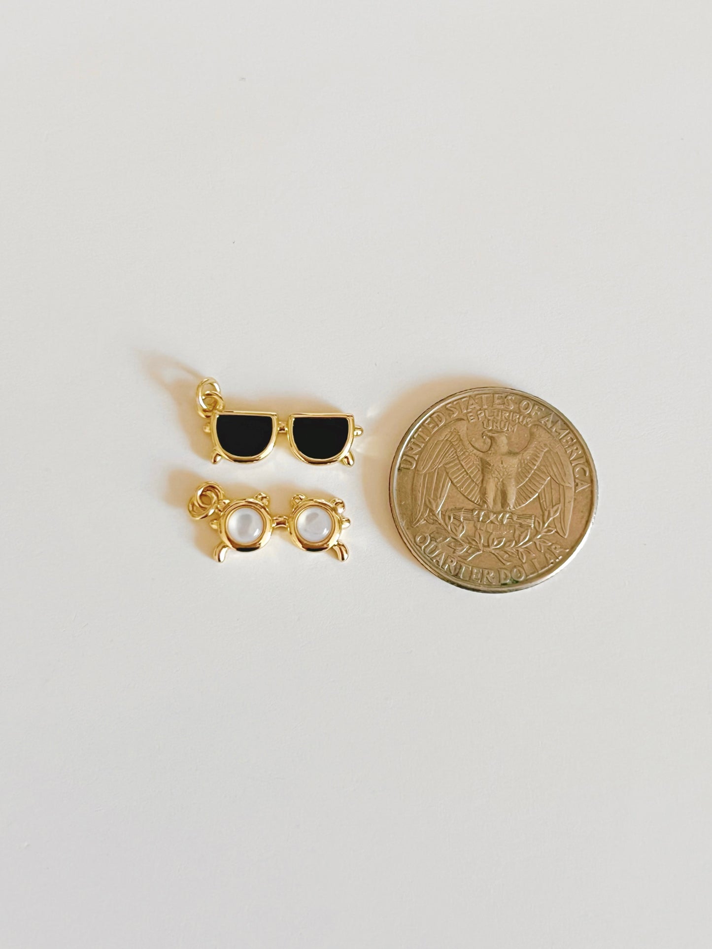 Sunnies Charms