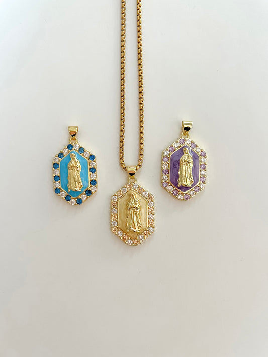 Virgen hexagonal necklace