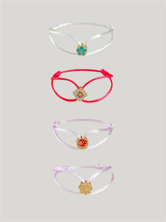 Single charm cord bracelet