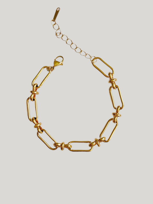 Oval rectangle interlock bracelet