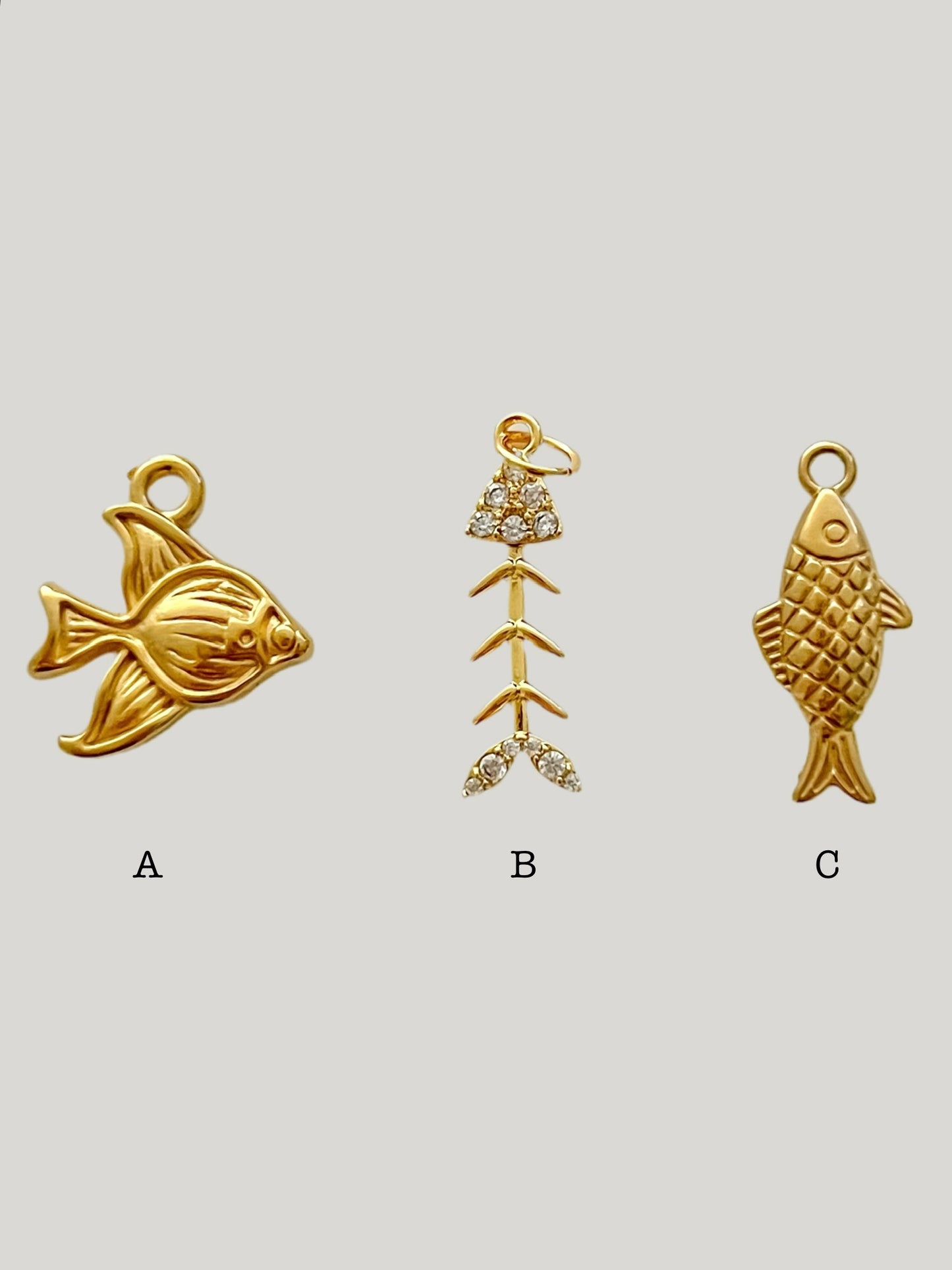 Sea life charms: fish