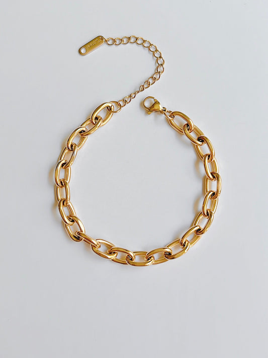 Thick cable chain bracelet