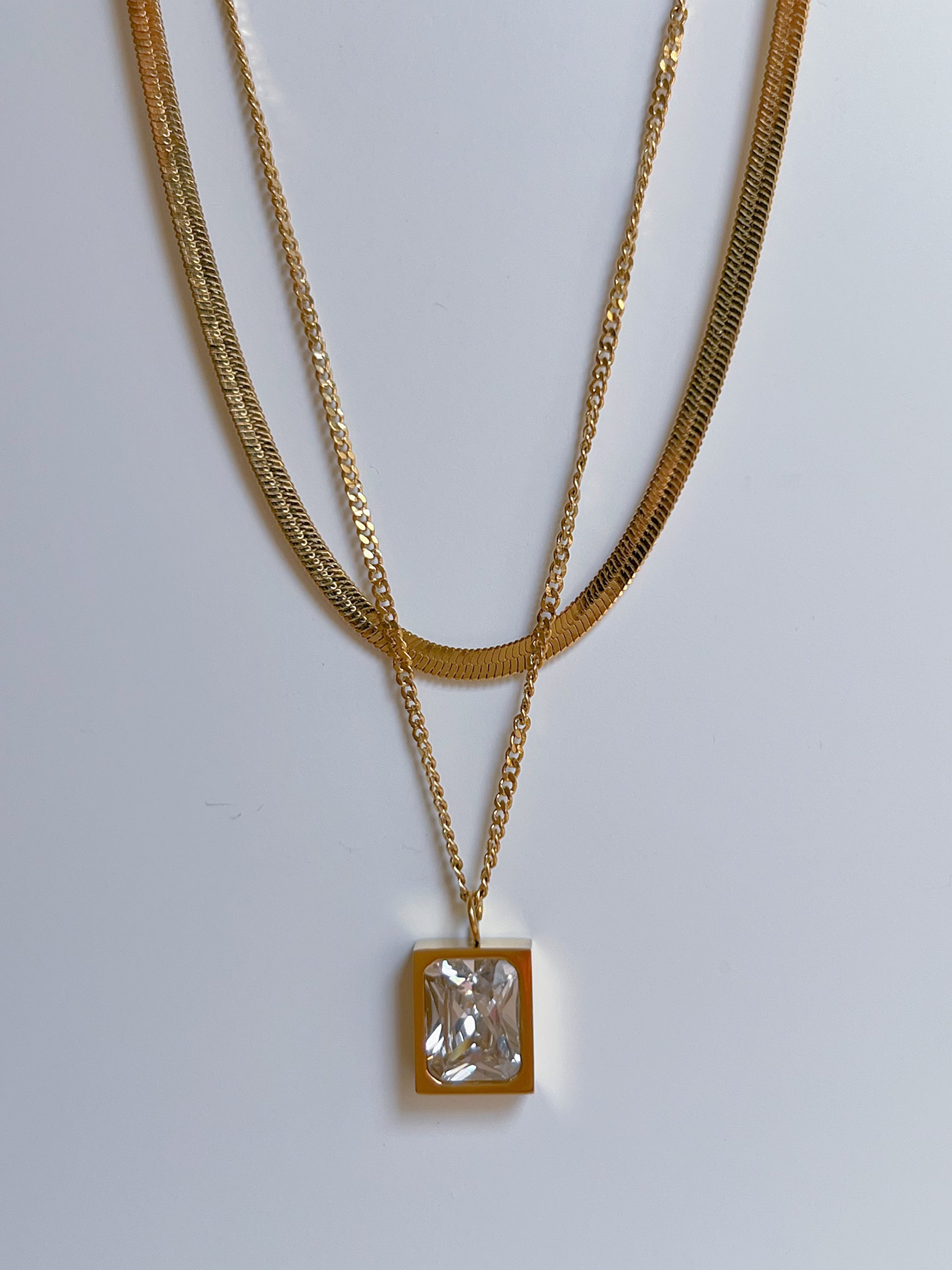 Mila necklace 2025