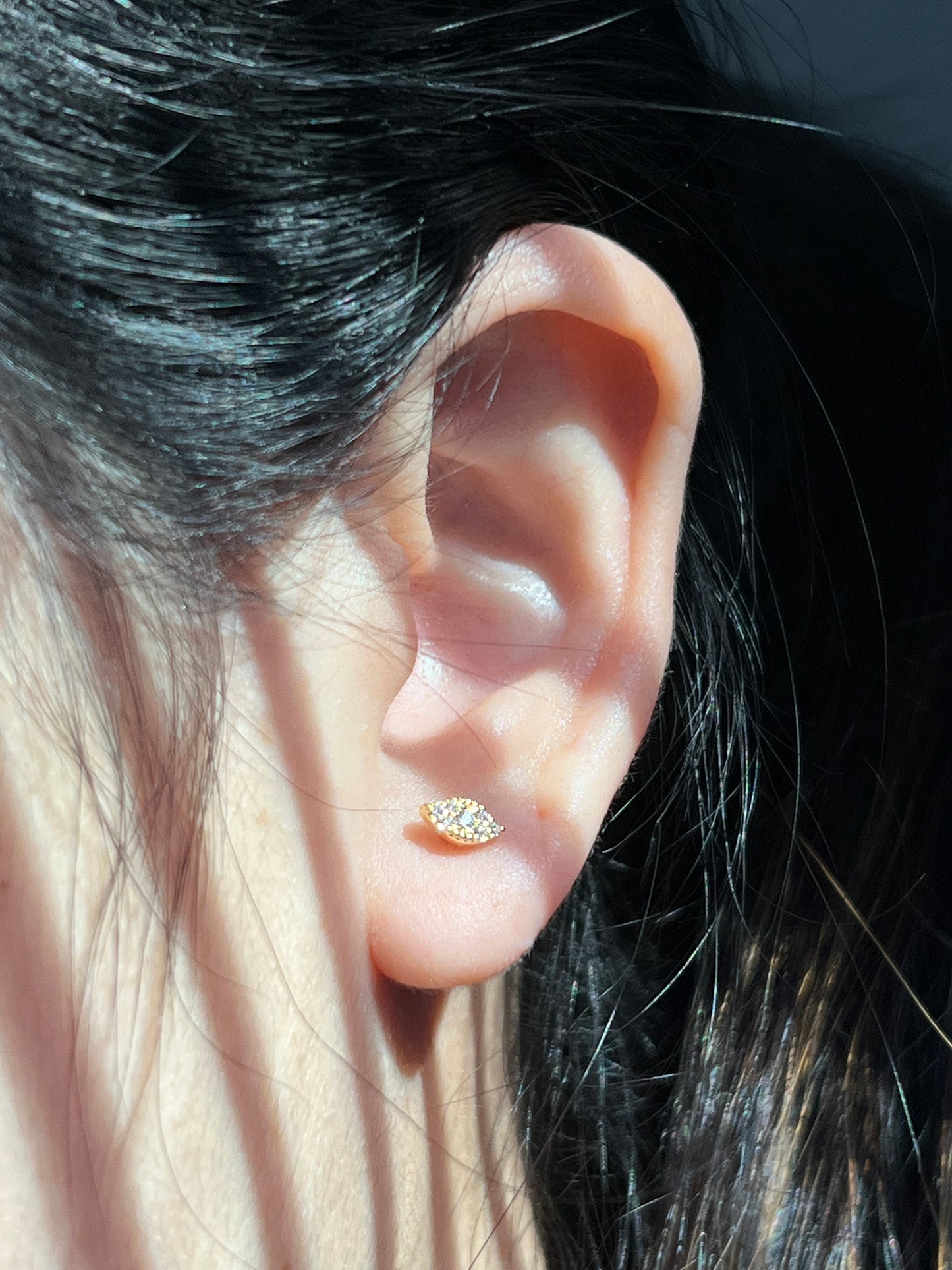 Tiny ojitos Studs Earrings - Paumi